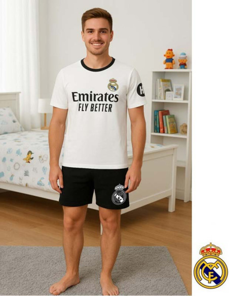 Pijama oficial del Real Madrid de manga corta y pantalón negro para adulto puesto de frente