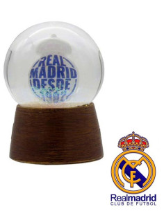 Bola de nieve pequeña Real Madrid escudo y leyenda 2