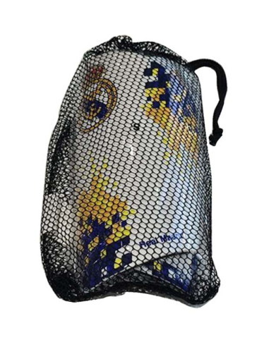 Espinilleras oficiales del Real Madrid infantiles y juveniles con bolsa de transporte transpirable